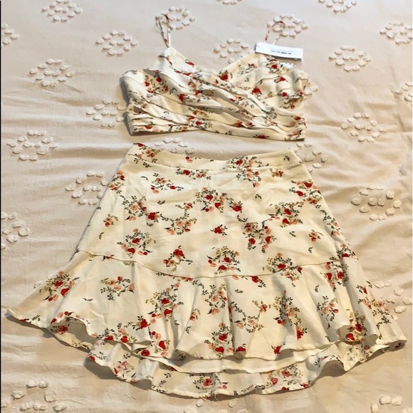 Lush Dresses & Skirts - Lush two piece skirt set Lush Dresses & Skirts - Lush two piece skirt set